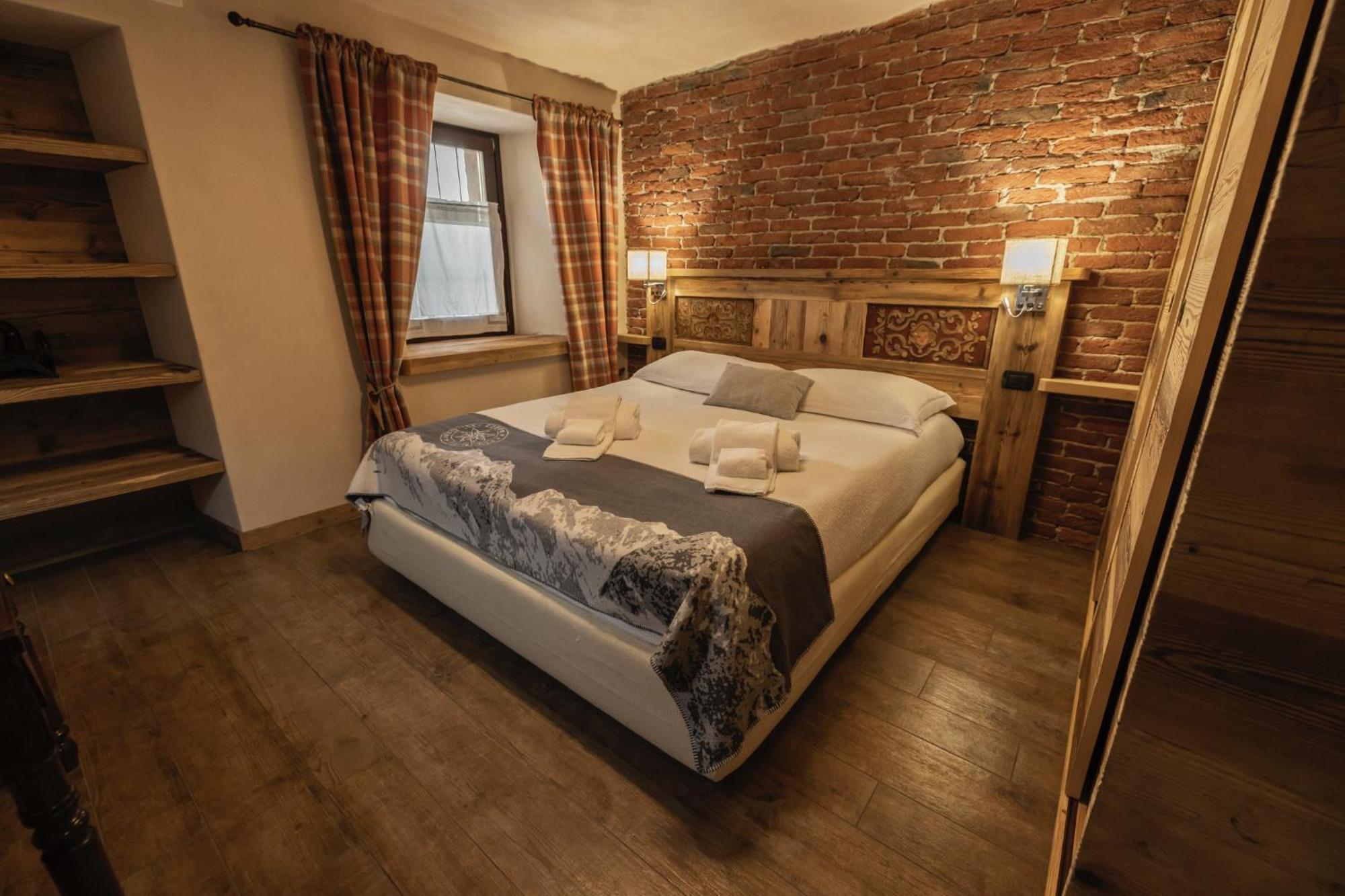 La Casa Del Cuore Apartman Fenis Kültér fotó