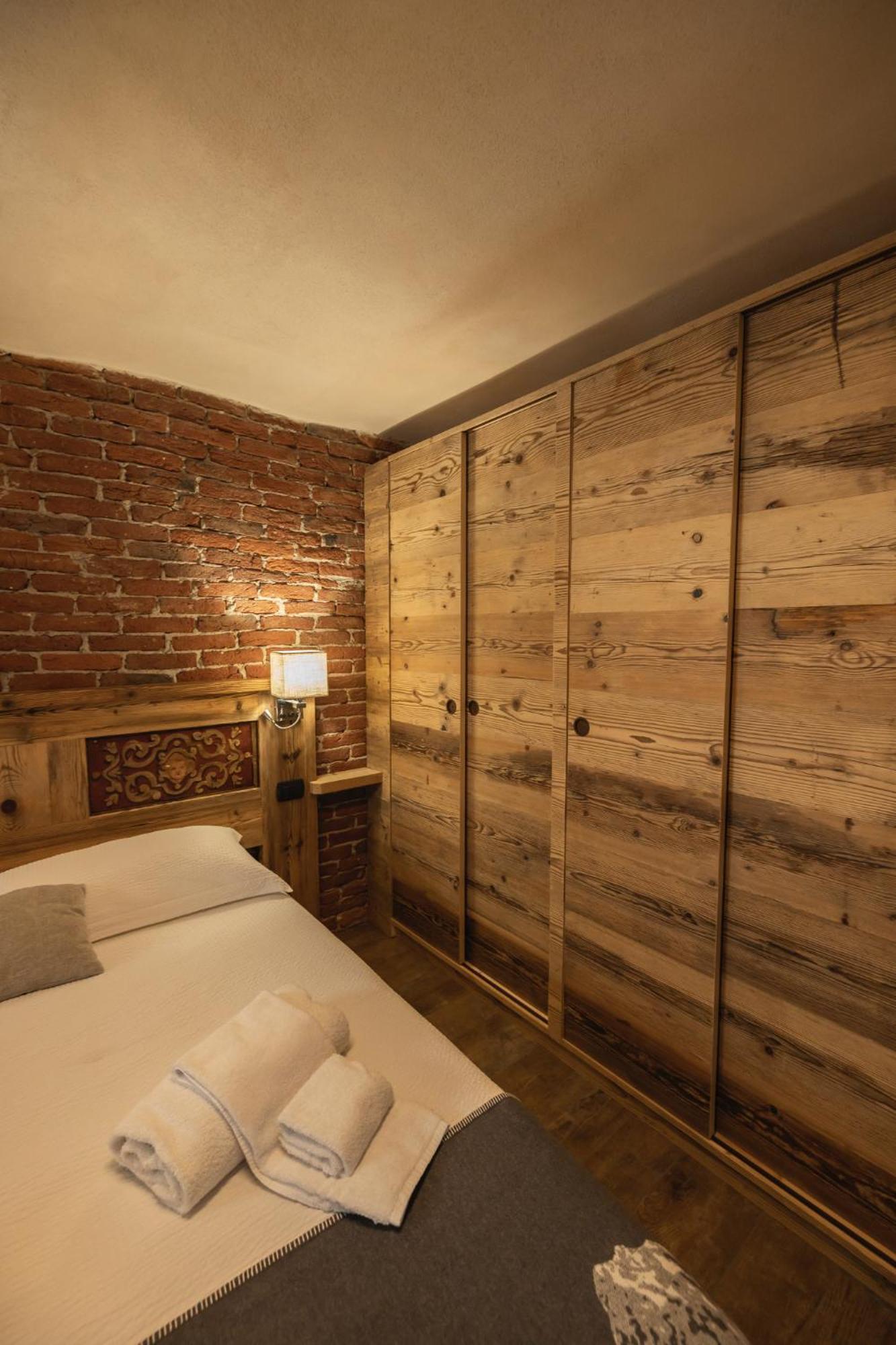 La Casa Del Cuore Apartman Fenis Kültér fotó