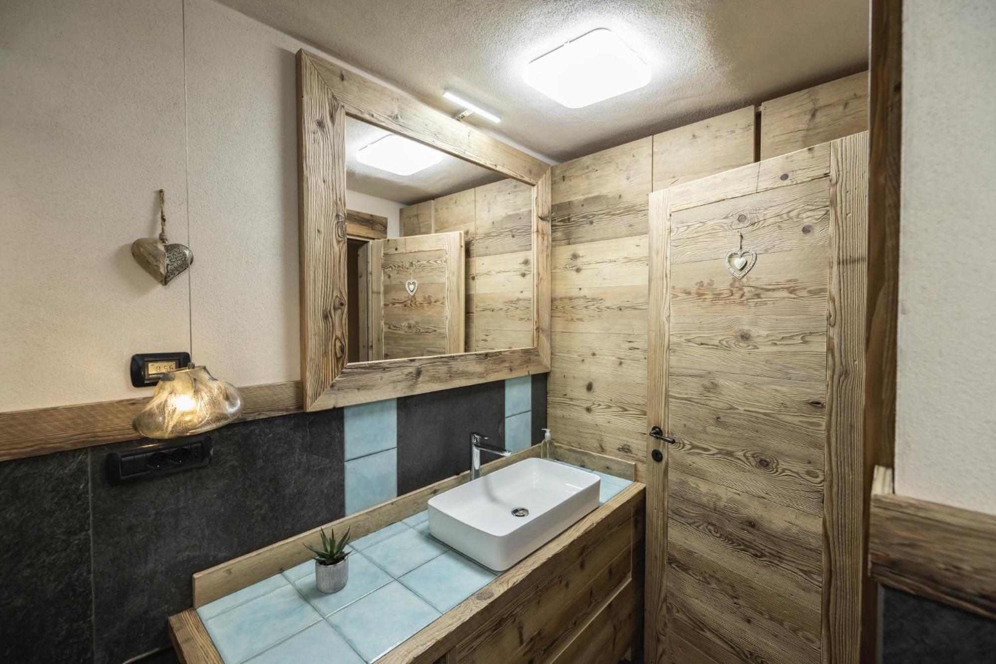 La Casa Del Cuore Apartman Fenis Kültér fotó